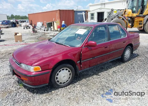 1992 Honda Accord Ex из США, поврежденный, VIN 1HGCB7679NA121942